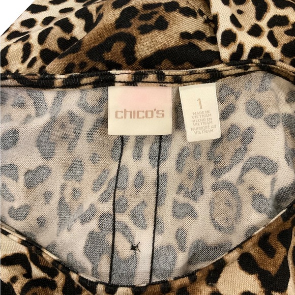 Chico’s Animal print tunic size 1 - Picture 8 of 9